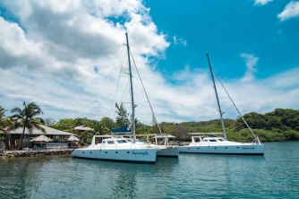 Roatan Luxury Sailing Catamaran Cruise